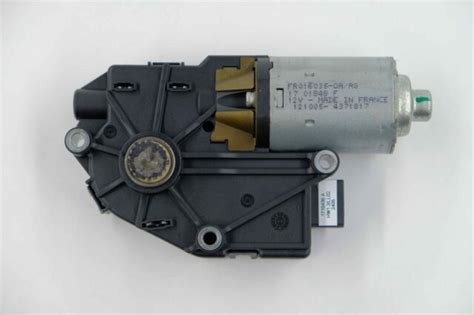 (ECU) BMW 3 (E90) 318 d is a unique original used part with the reference DDE 7 803 372 031603224 8370422. . Bmw e90 sunroof motor